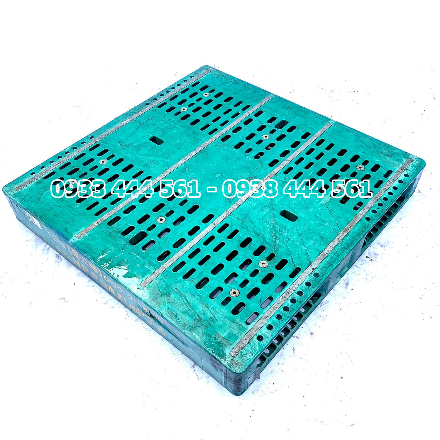 Pallet Nhựa Quang Hiệp