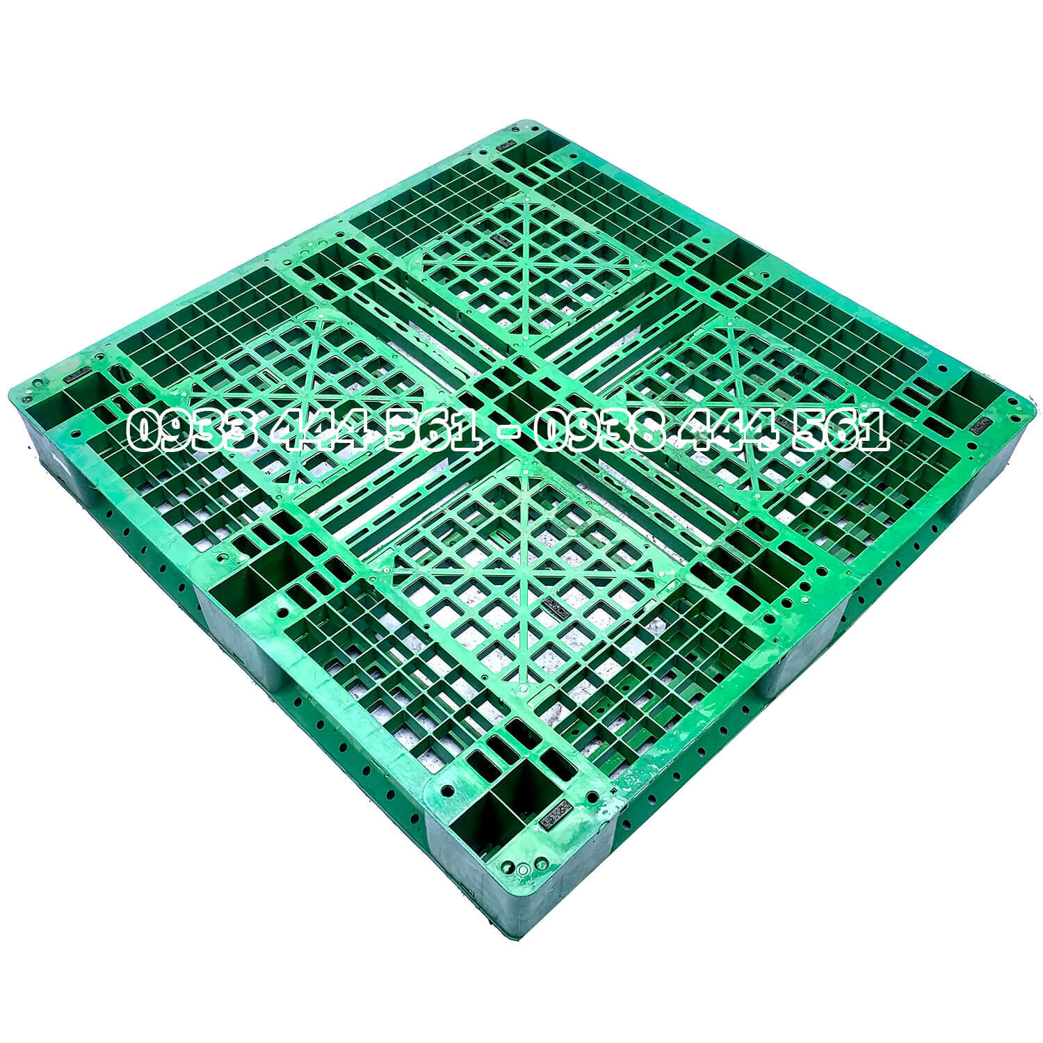 Pallet Nhựa Quang Hiệp
