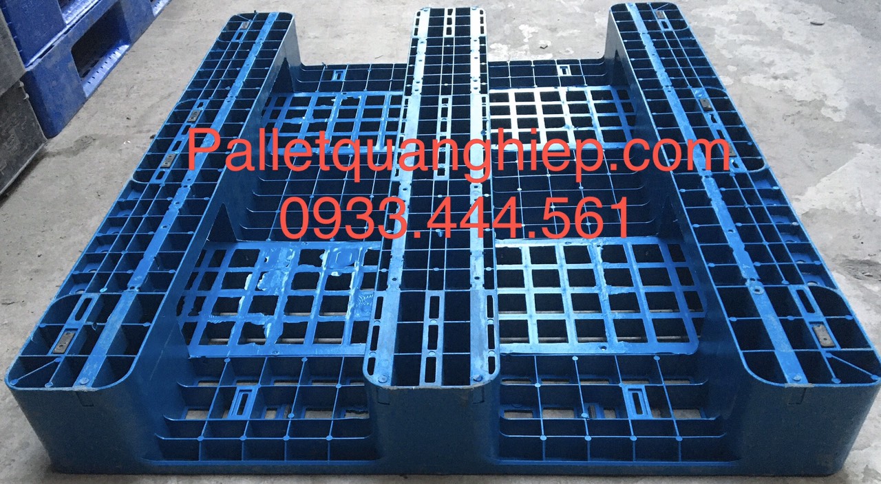 Pallet Quang Hiệp 1210X15( 1210 CAO 15 3 CHÂN LÕI SẮT)