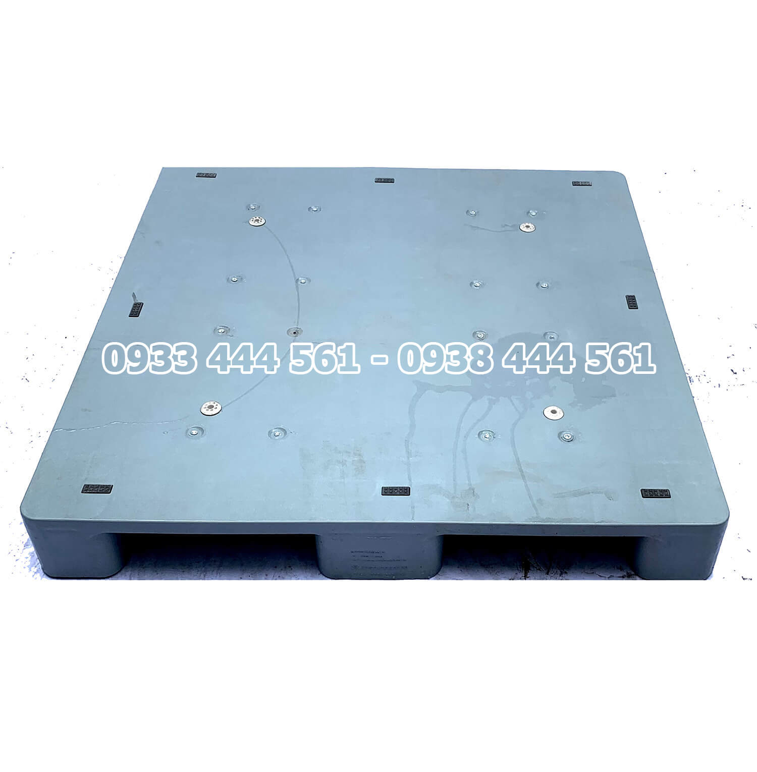 Pallet Nhựa Quang Hiệp